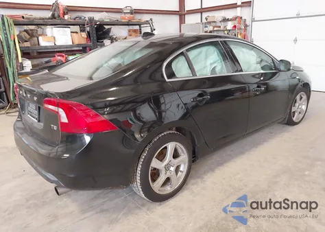 2012 Volvo S60 T5 из США, поврежденный, VIN YV1622FS5C2093366